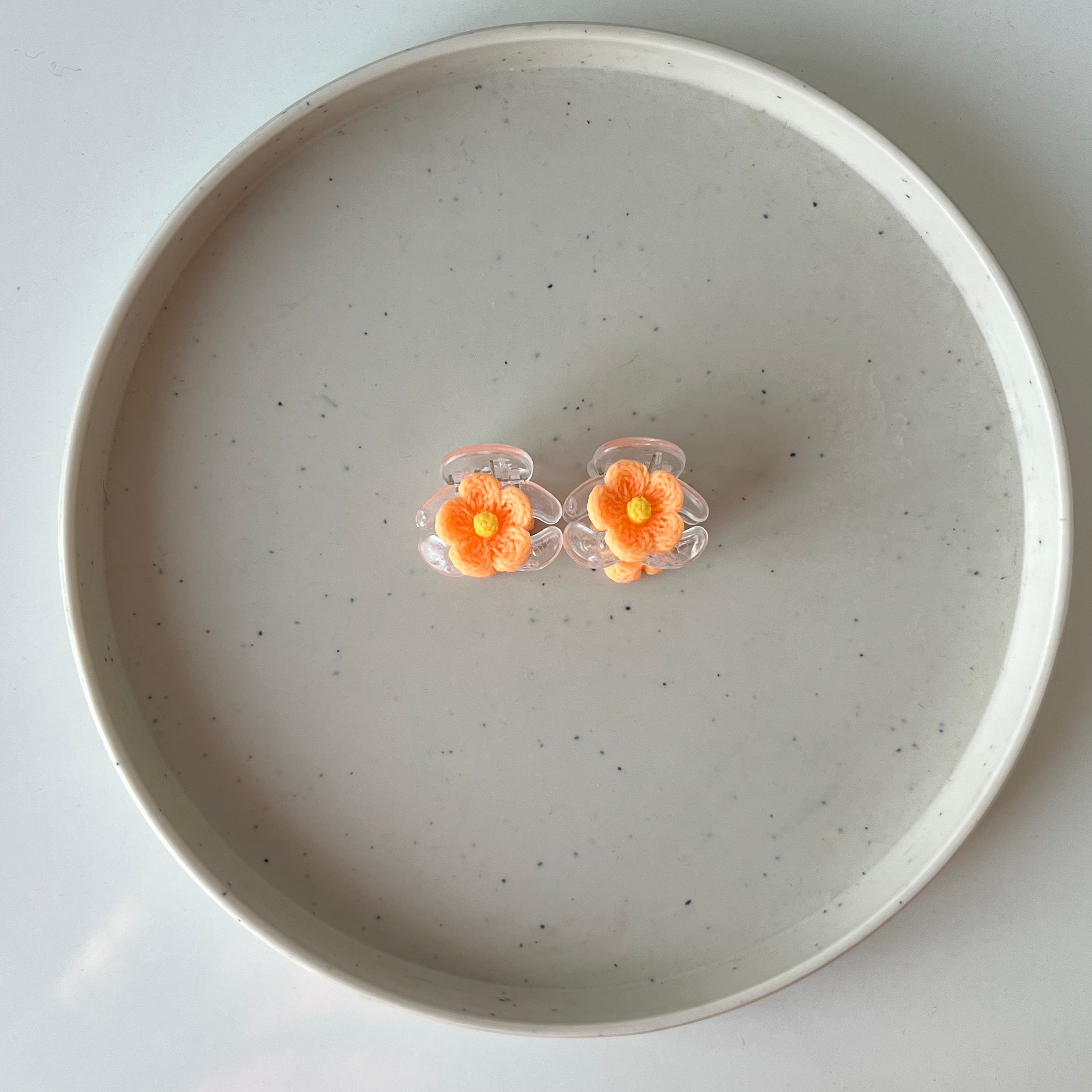 Loomis Crochet Flower Claw Clip – Small